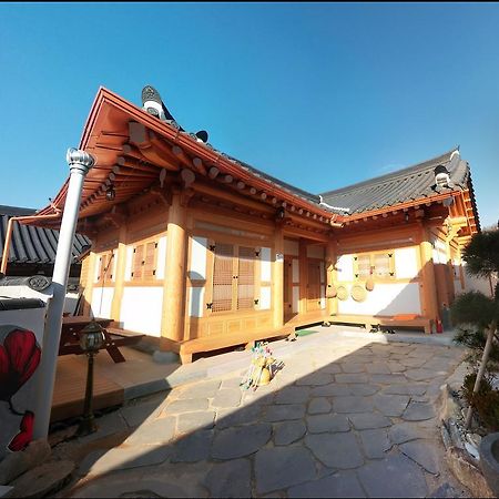 Hanok Guesthouse Jangsoo Csondzsu Kültér fotó